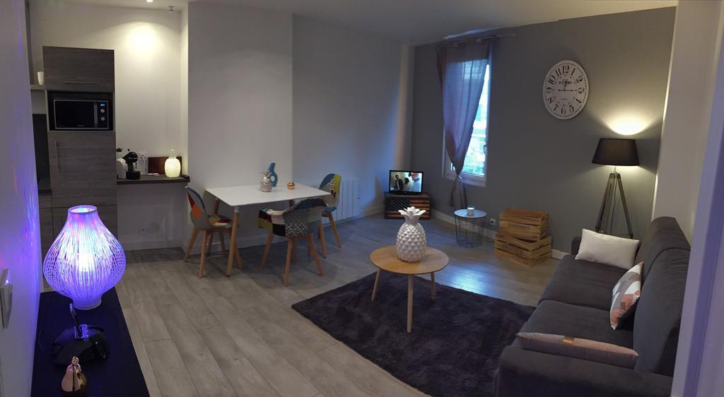 Appartement Des Nuages Jademarg Begles Bagian luar foto